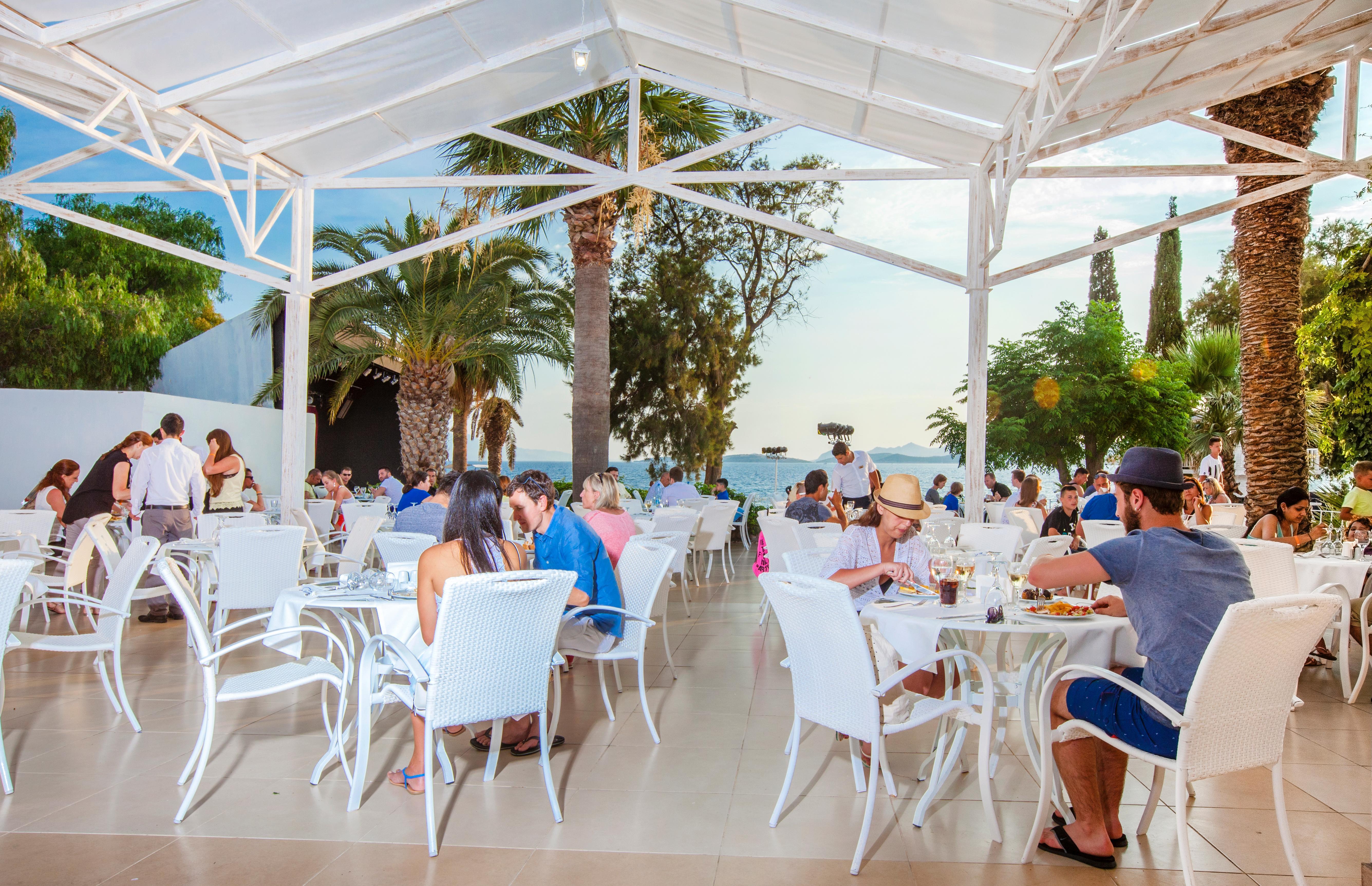 Labranda Tmt Αλικαρνασσός Εξωτερικό φωτογραφία Restaurant in the resort